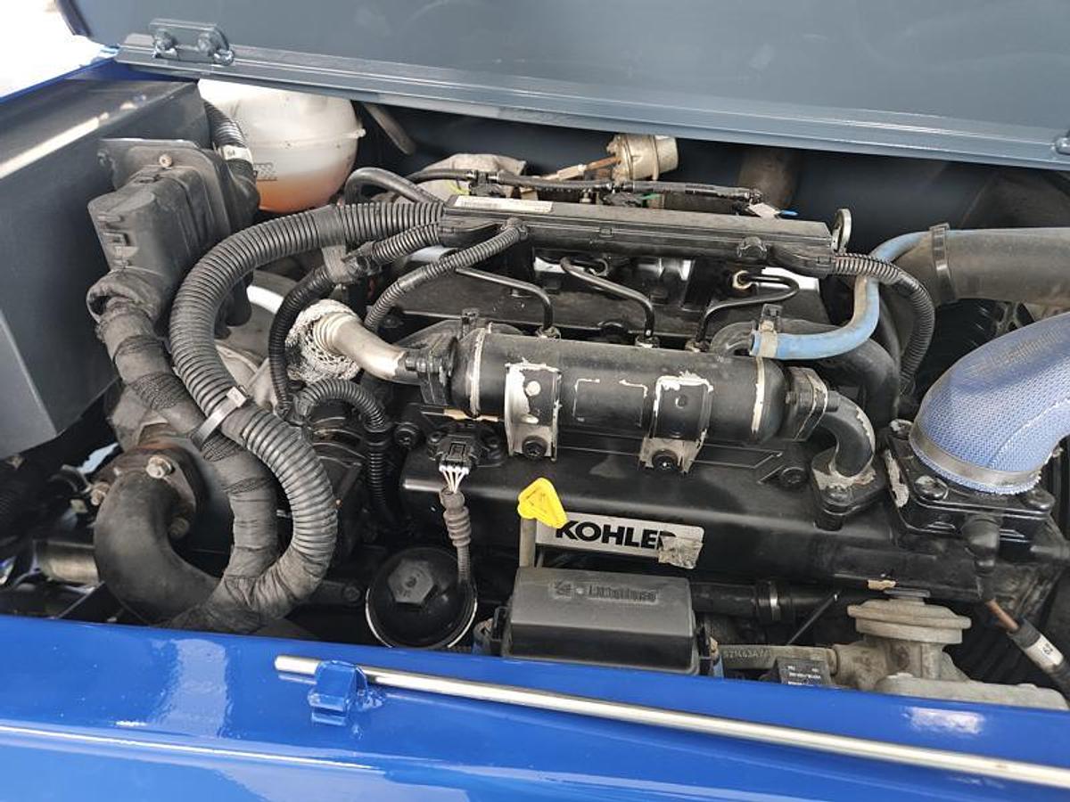 Used 2017 Moffett M8 55.3LP