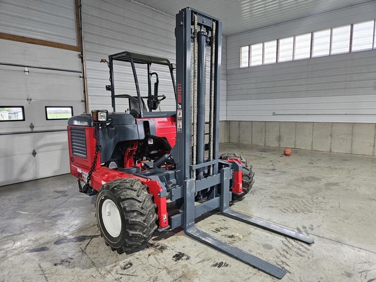 Used 2012 Moffett M70