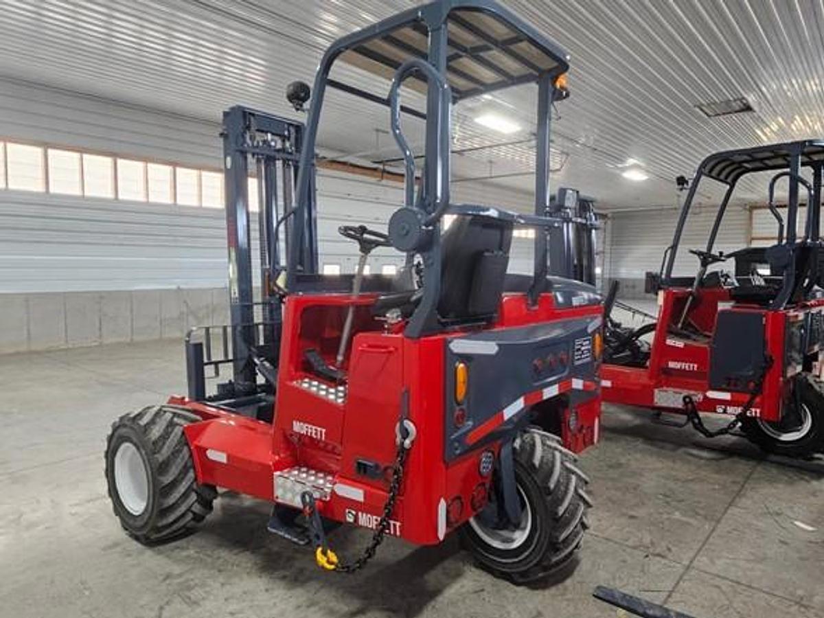 Used 2015 Moffett M8 70.3