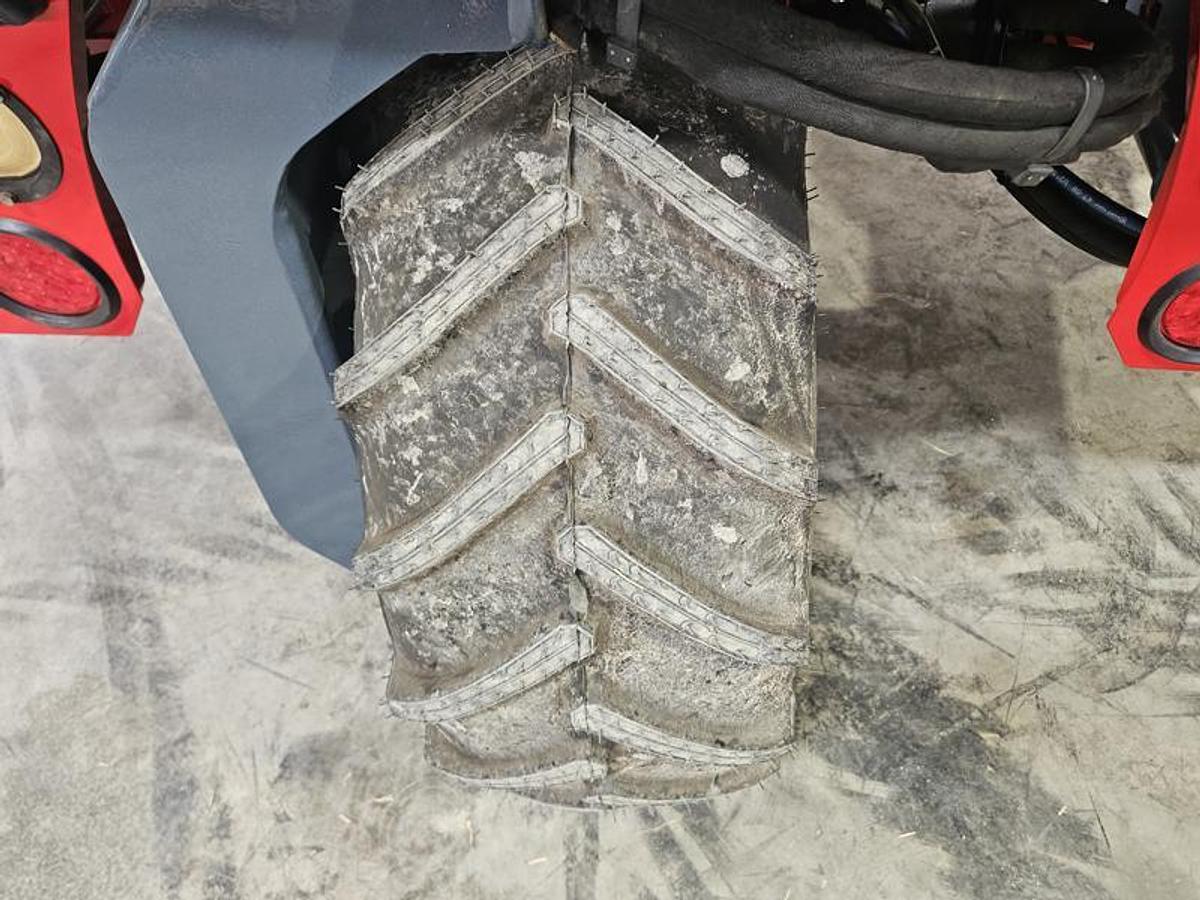 Used 2015 Moffett M5 50.3