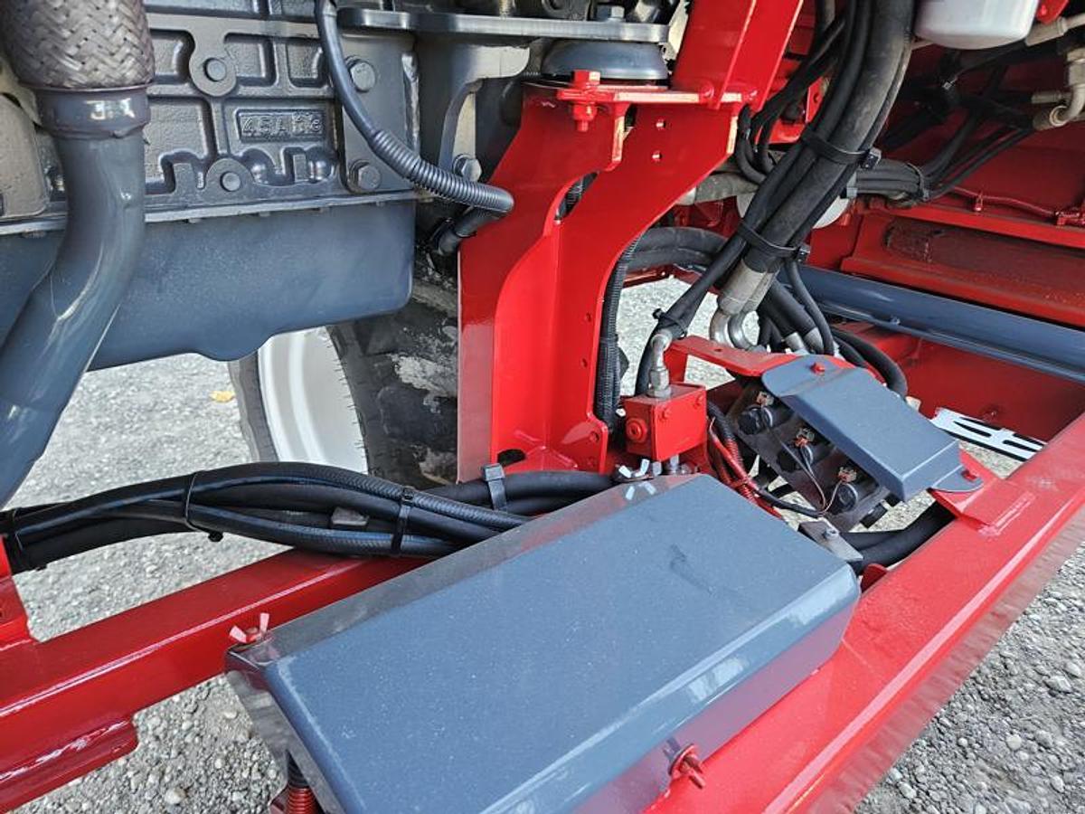 Used 2014 Moffett M55