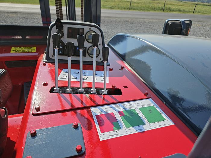 Used 2014 Moffett M55