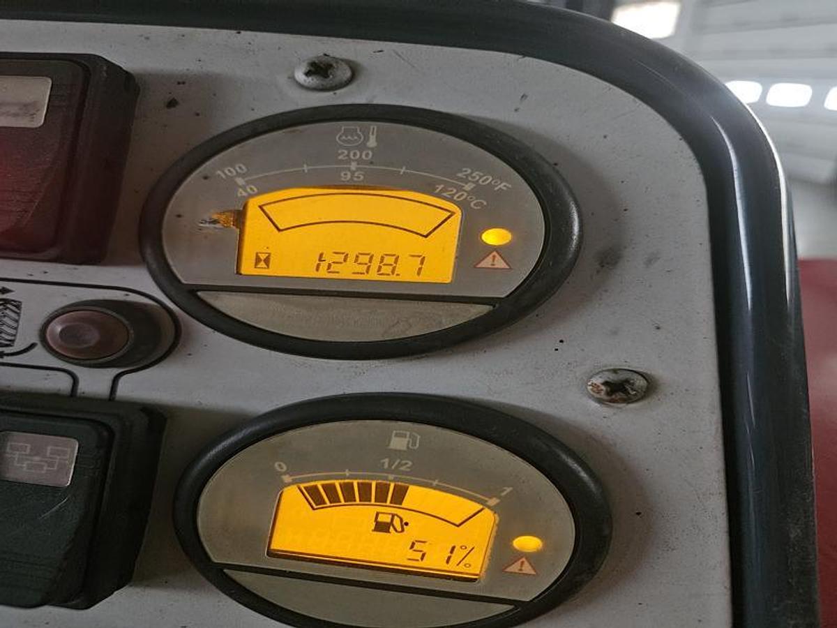 Used 2016 Moffett M8 55.4  4 Way