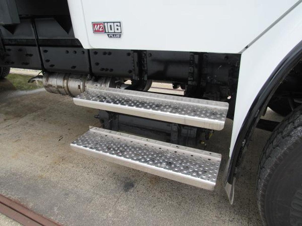 Used 2027 Freightliner M2 106