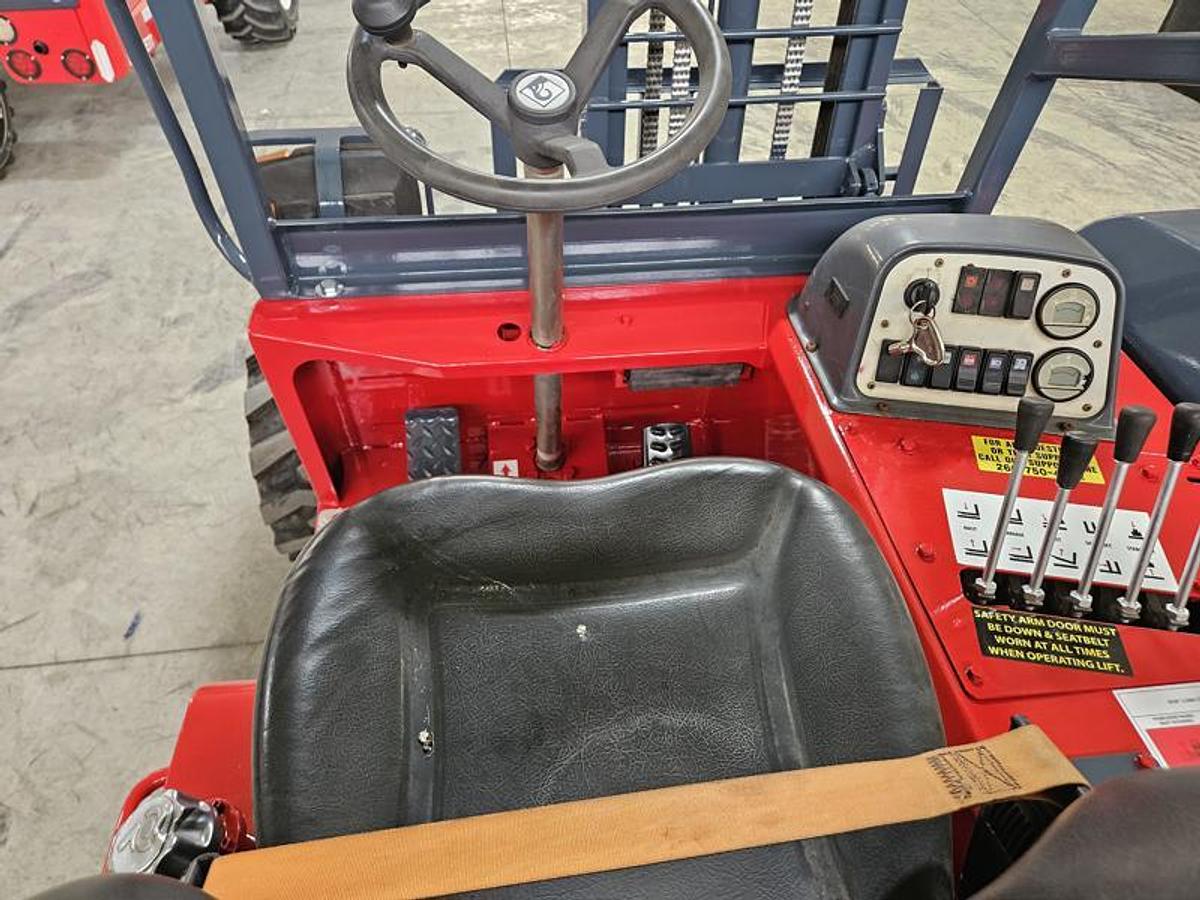 Used 2014 Moffett M55