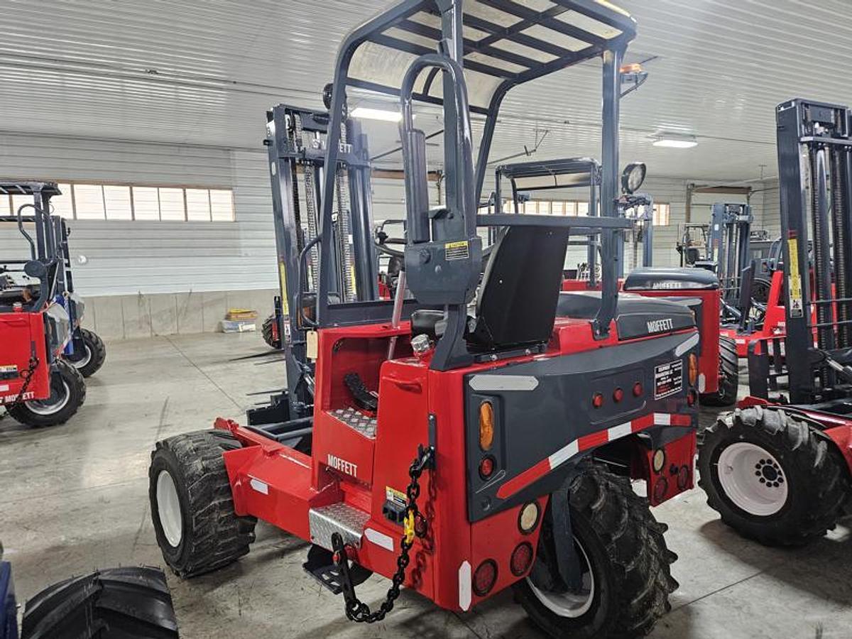Used 2012 Moffett M70