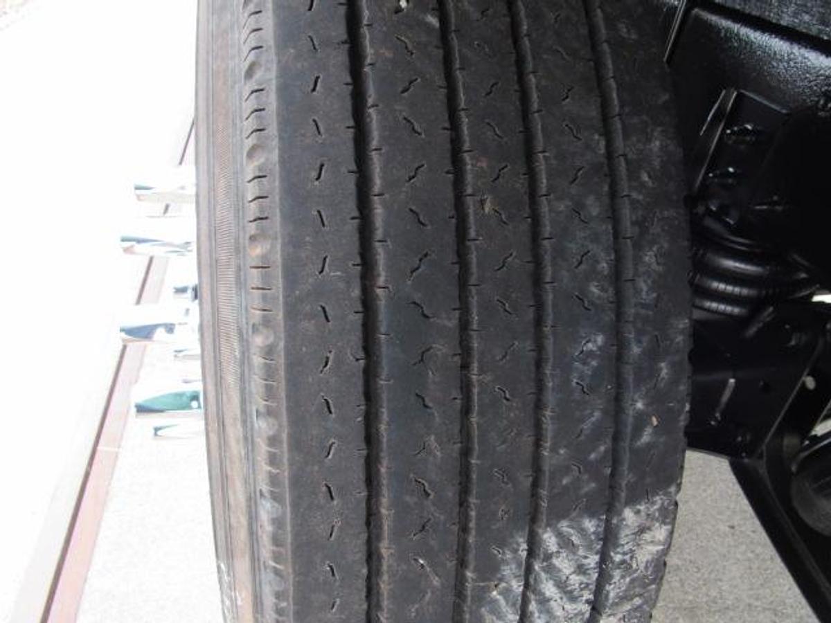 Used 2021 Kenworth T370 Flatbed Truck