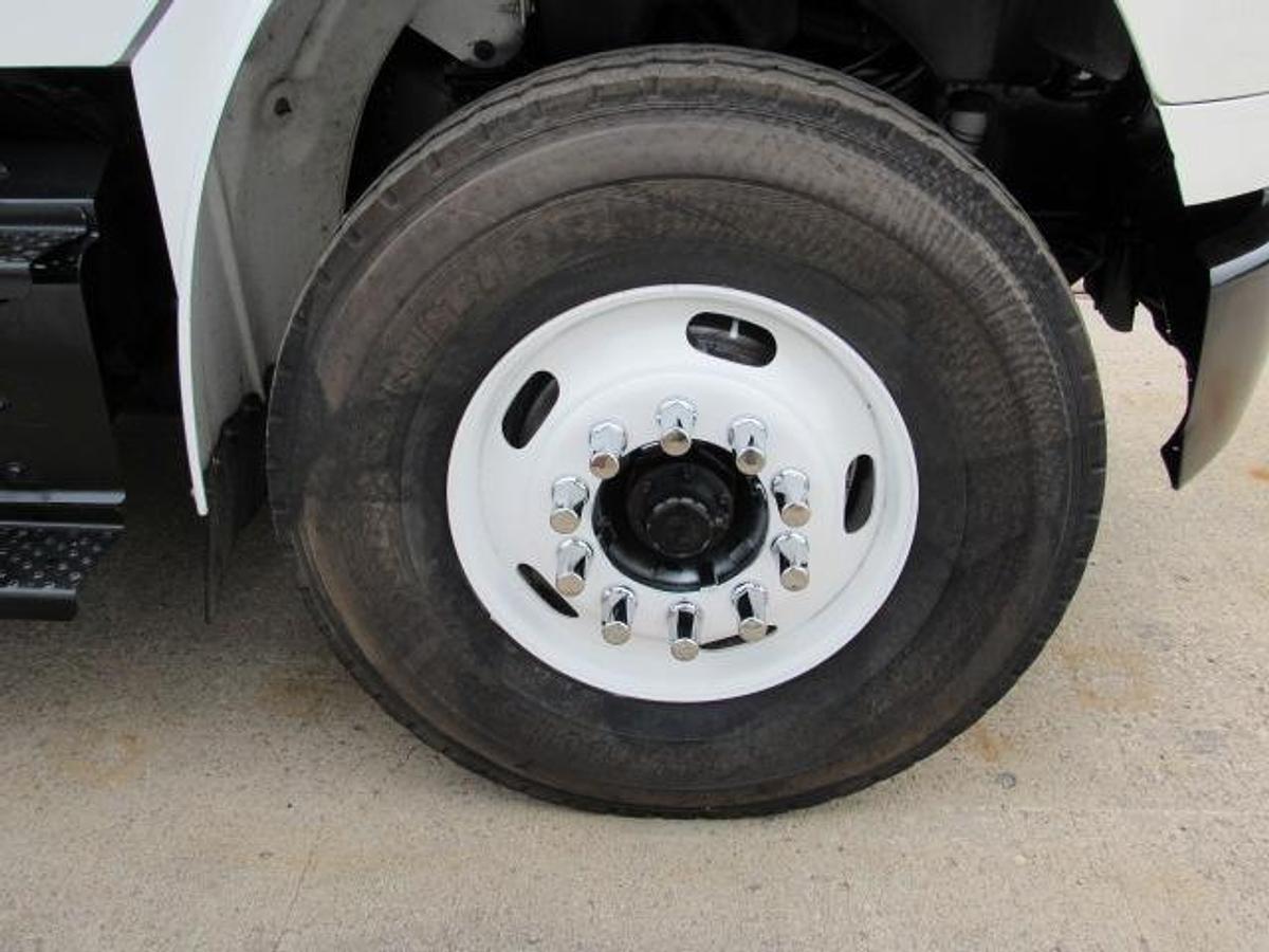 Used 2021 Freightliner M2 106