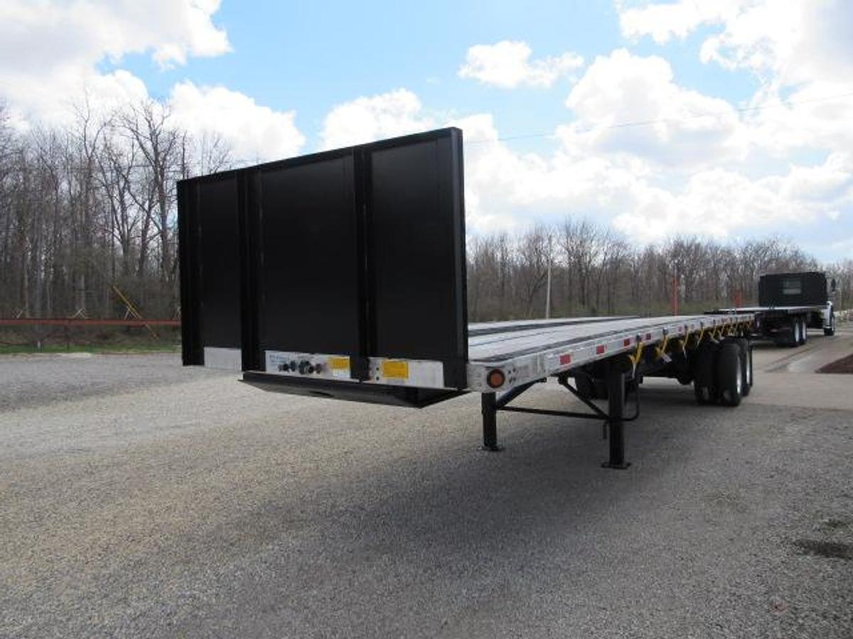 Used 2013 Utility 36' 6" X 102" Aluminum Combo Princeton/Moffett Trailer