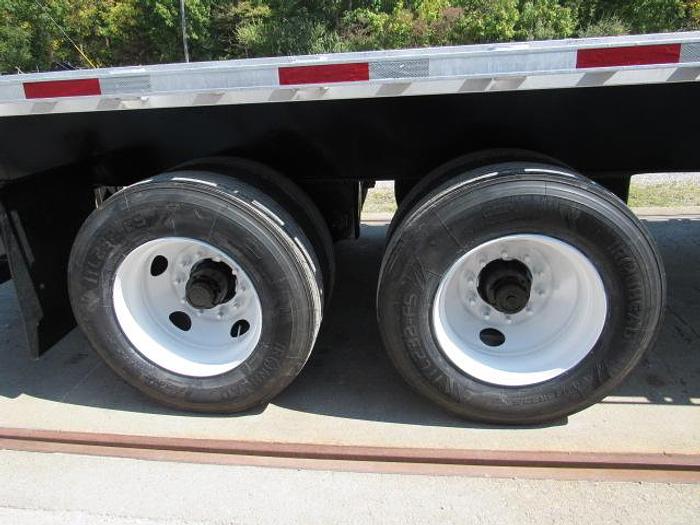 Used 2019 Utility  45'  X 102 Alum Combo Princeton/Moffett Trailer