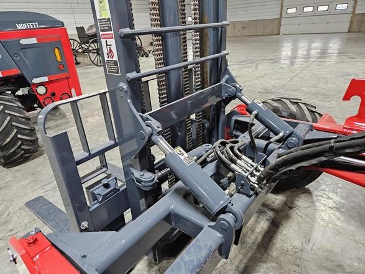 Used 2016 Moffett M8 55.3