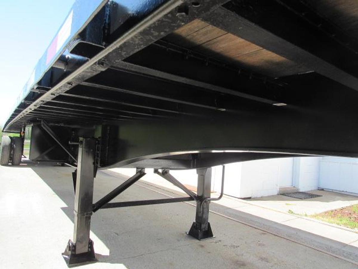 Used 2013 Utility 48' X 102 Princeton/Moffett Trailer