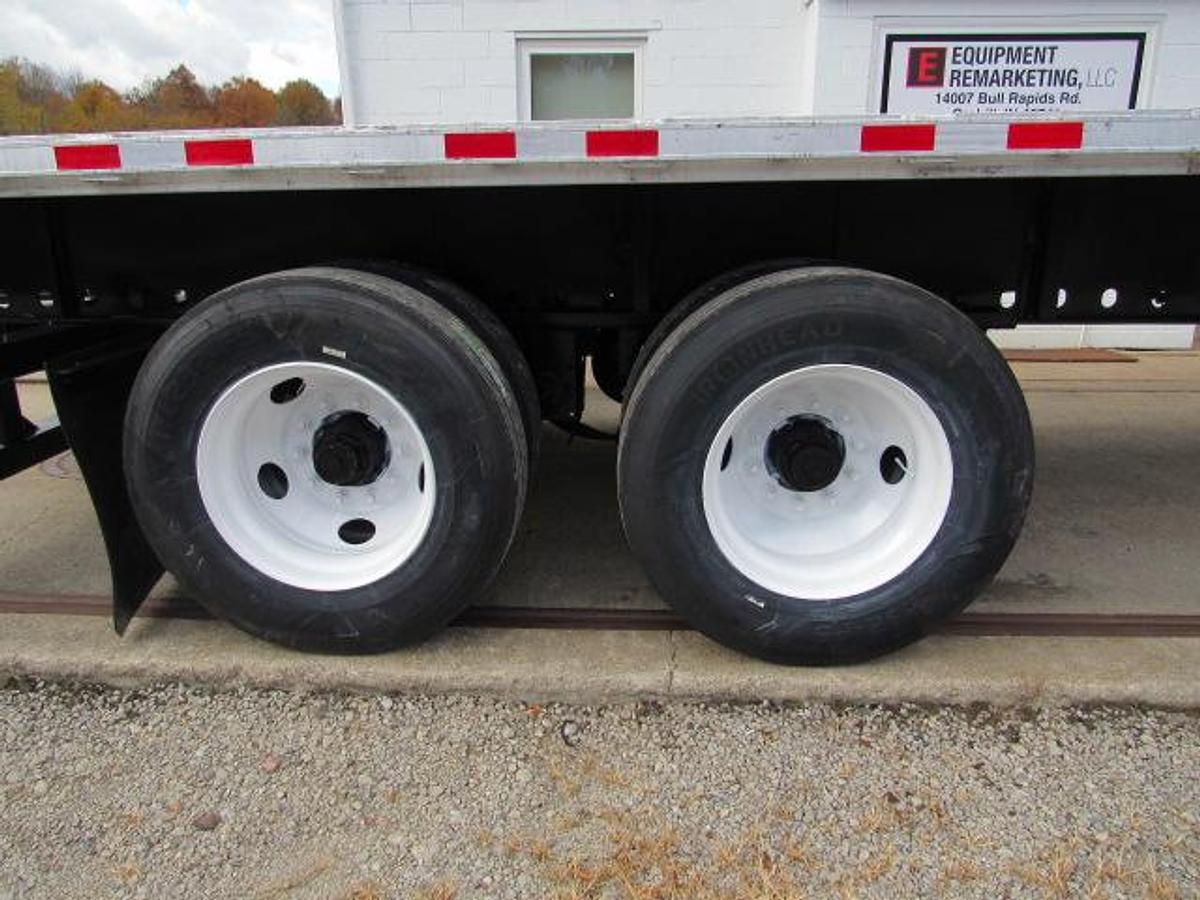 Used 2011 Utility 48' X 102 Alum Combo Princeton/Moffett Trailer