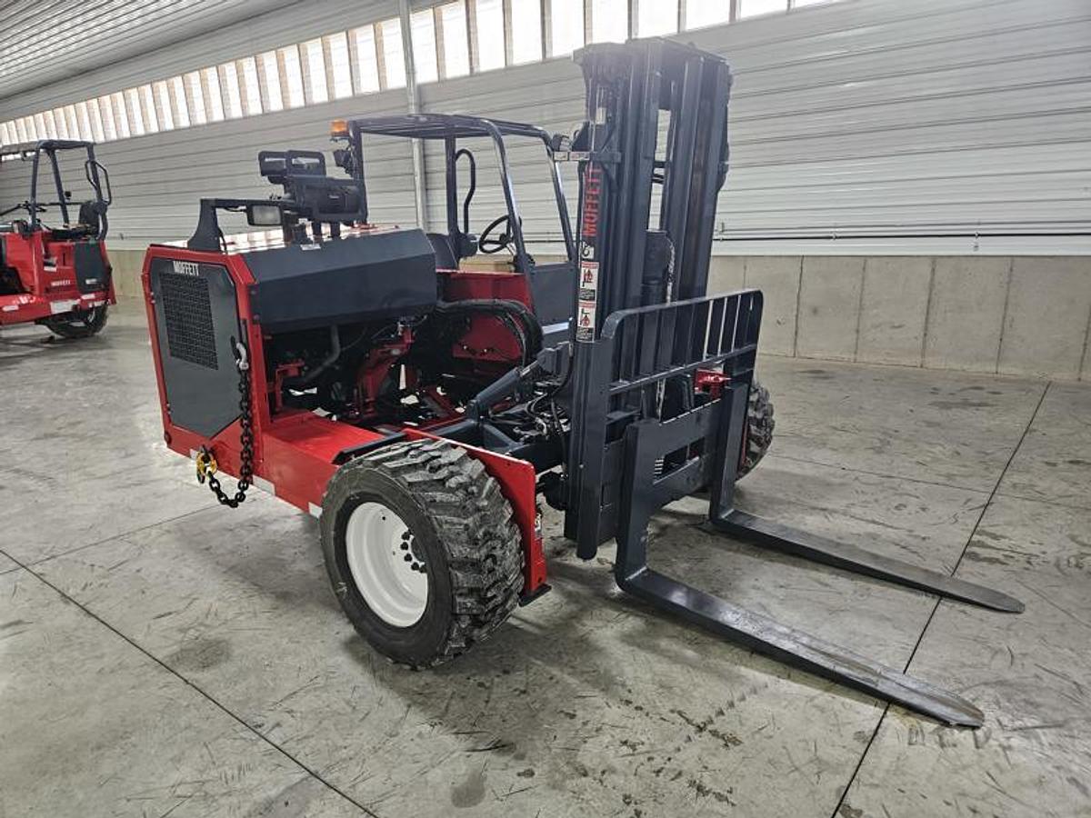 Used 2015 Moffett M8 55.3LP