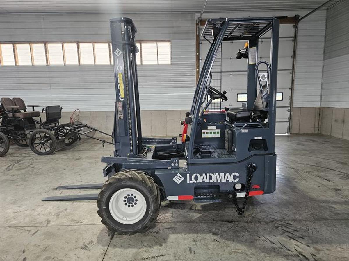 Used 2018 LOADMAC 825.4P 4Way Forklift w/Extended Reach