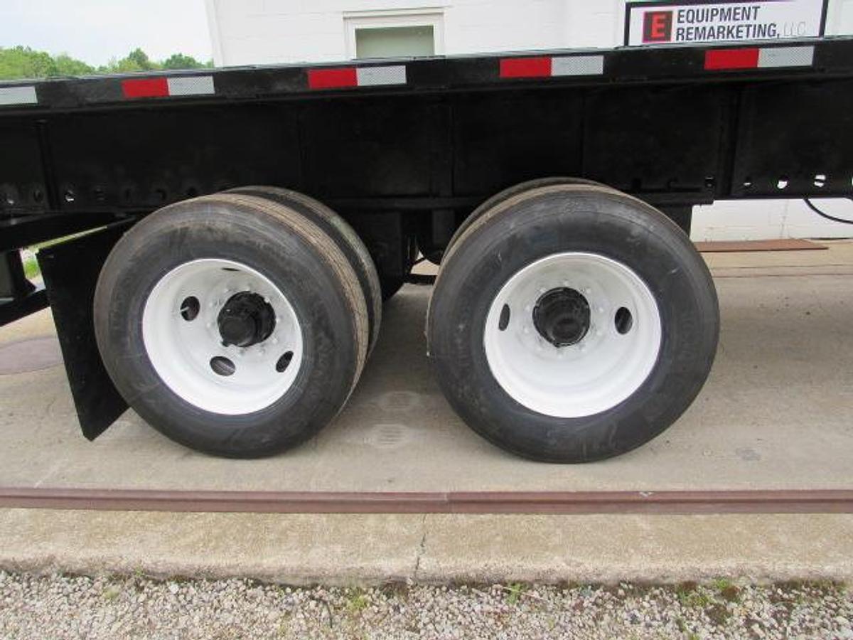 Used 2017 Utility 45' X 102 Princeton/Moffett Trailer