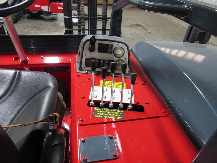 Used 2014 Moffett M55