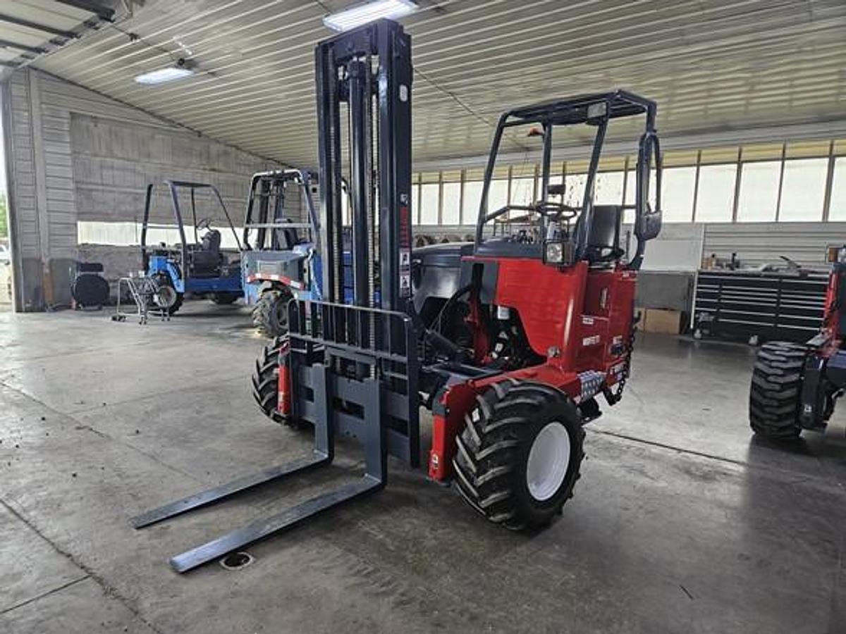 Used 2014 Moffett M55