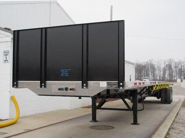 2023 Transcraft 48' X 102" Aluminum Combo Princeton/Moffett Trailer