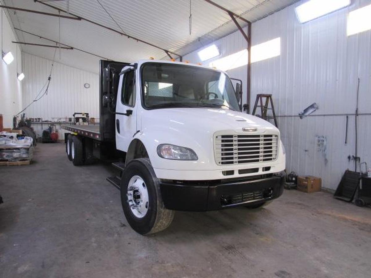 Used 2020 Freightliner M2 106