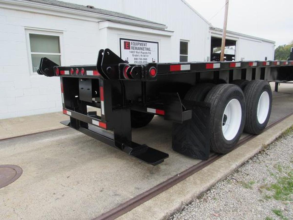 Used 2015 Utility 48' X 102 Princeton/Moffett Trailer