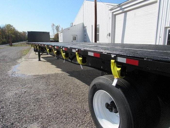Used 2013 Utility 48' X 102 Princeton/Moffett Trailer