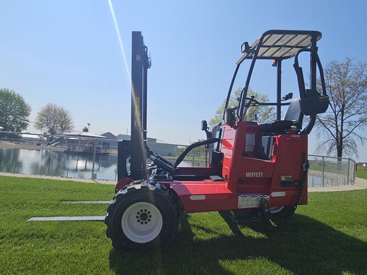 Used 2014 Moffett M70