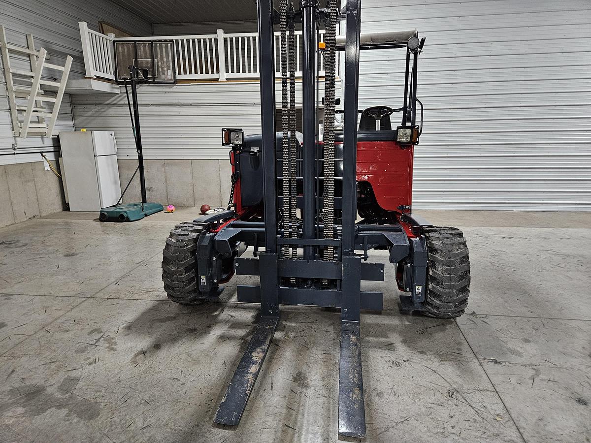 Used 2015 Moffett M8 55.4 4 Way