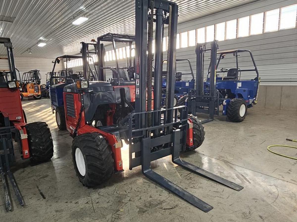 Used 2006 Moffett M 55