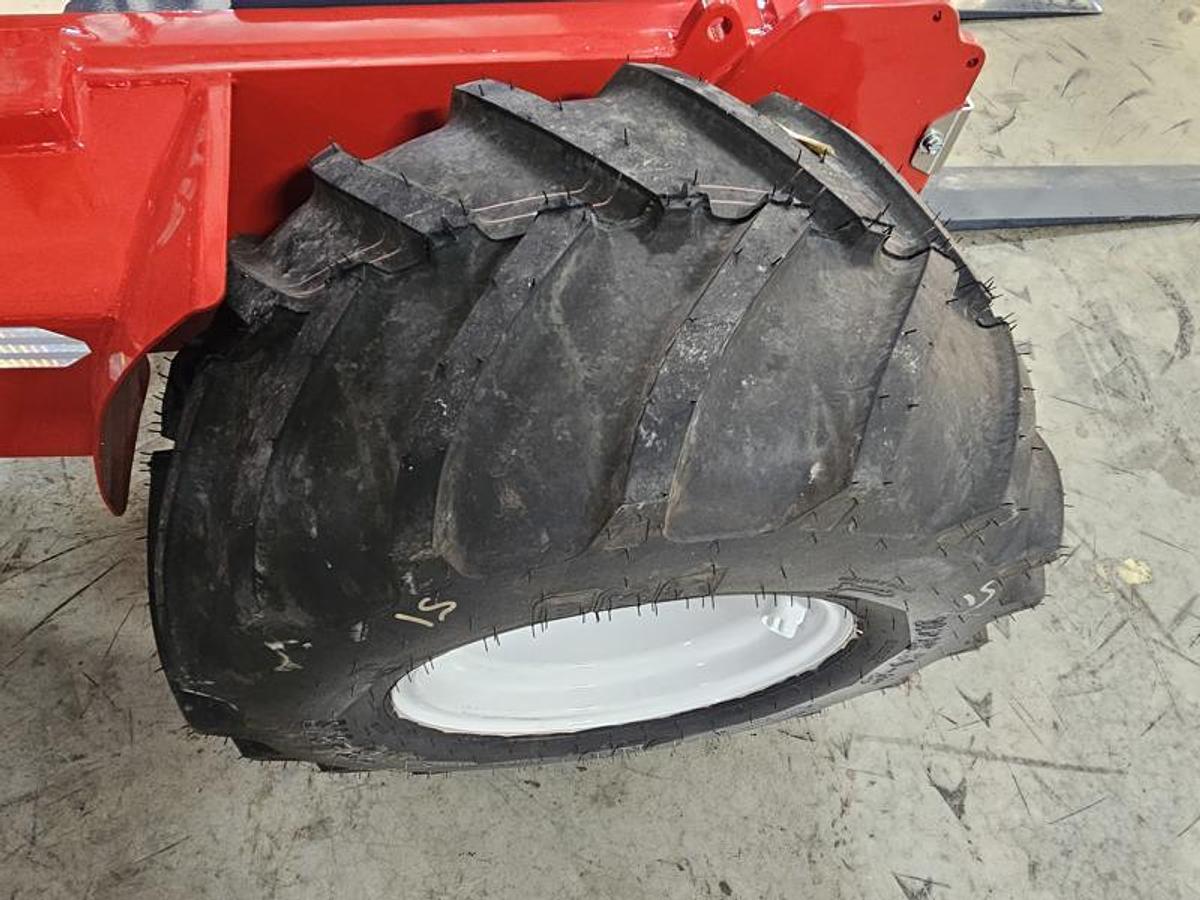 Used 2006 Moffett M 55