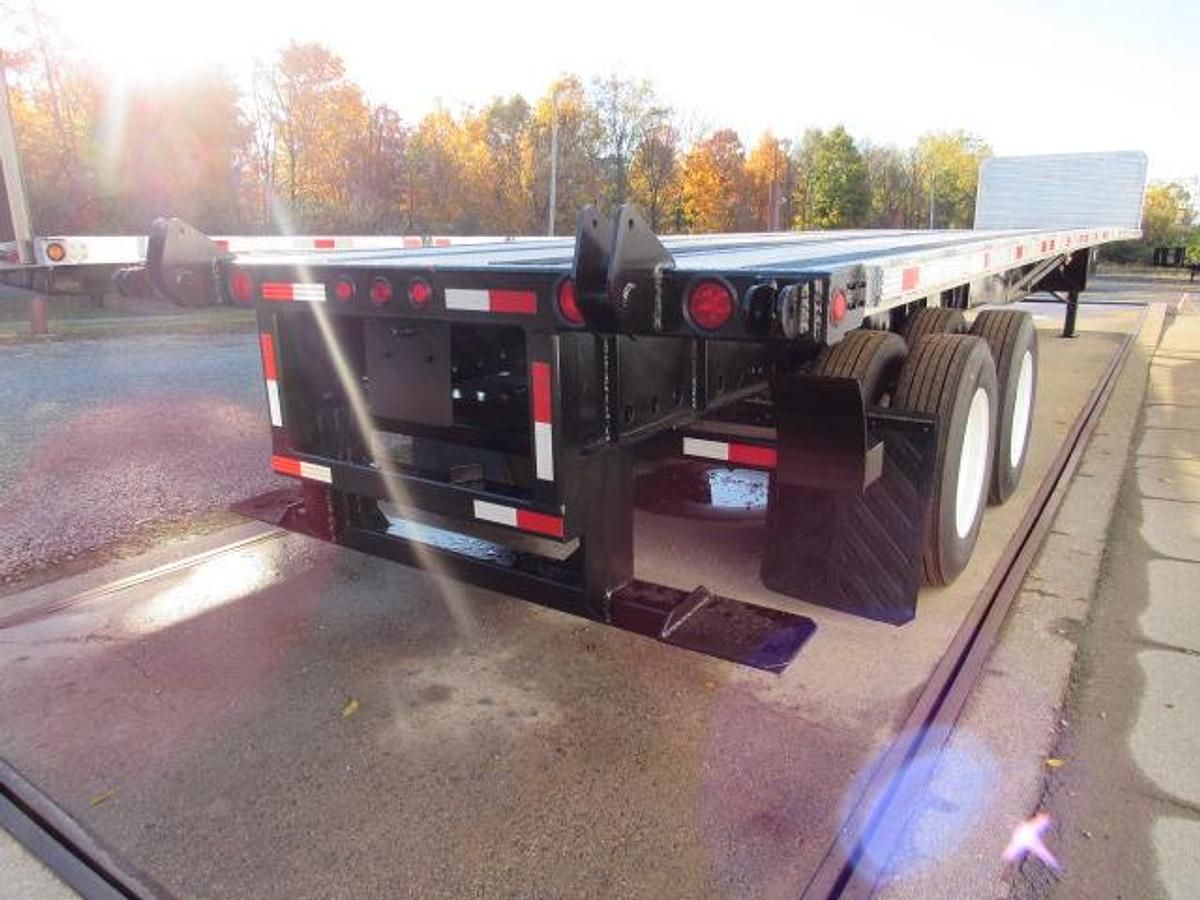 Used 2015 Utility 48' X 102 Alum Combo Princeton/Moffett Trailer