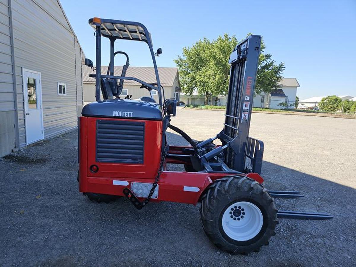 Used 2014 Moffett M55