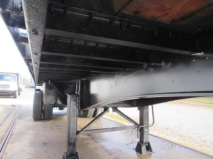 Used 2013 Utility 32' X 96" Princeton/Moffett Trailer