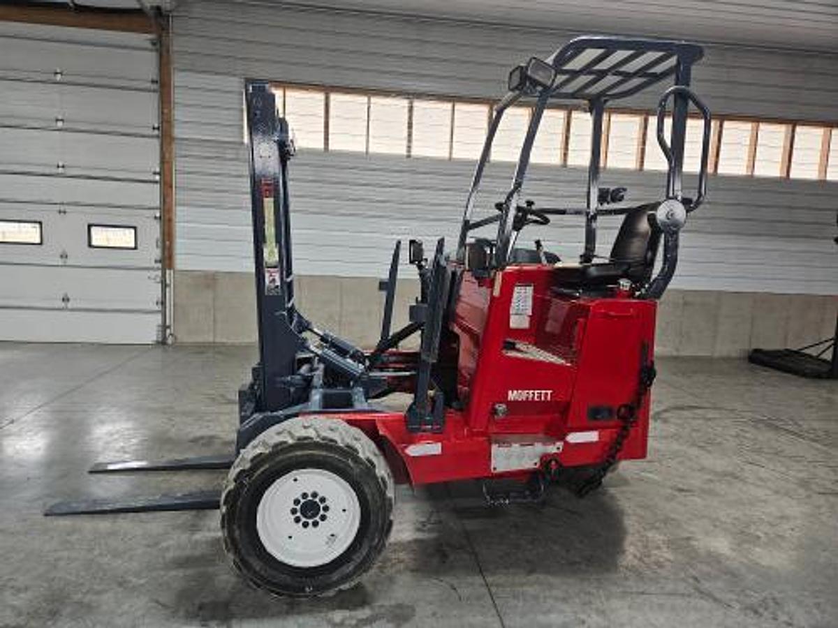 Used 2015 Moffett M8 55.4  4 Way