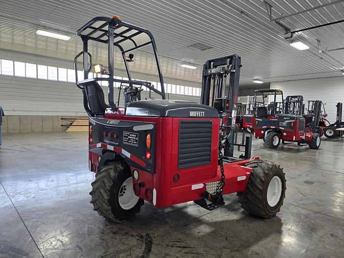 Used 2016 Moffett M8 55.3