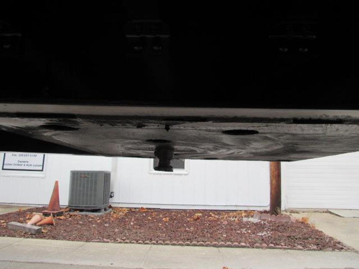 Used 2014 Great Dane Trailers 48' X 102" Aluminum Combo Flatbed Moffett Trailer