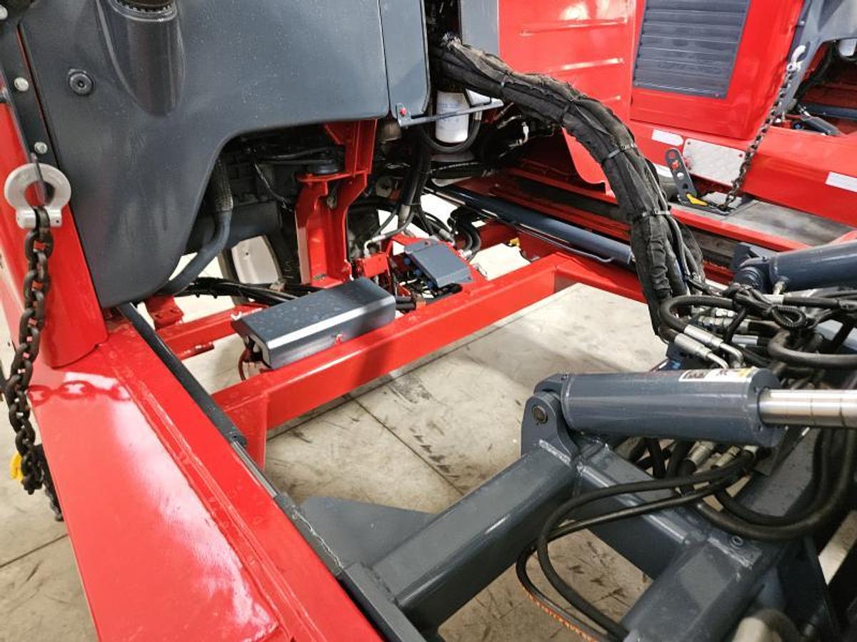 Used 2008 Moffett M55.P