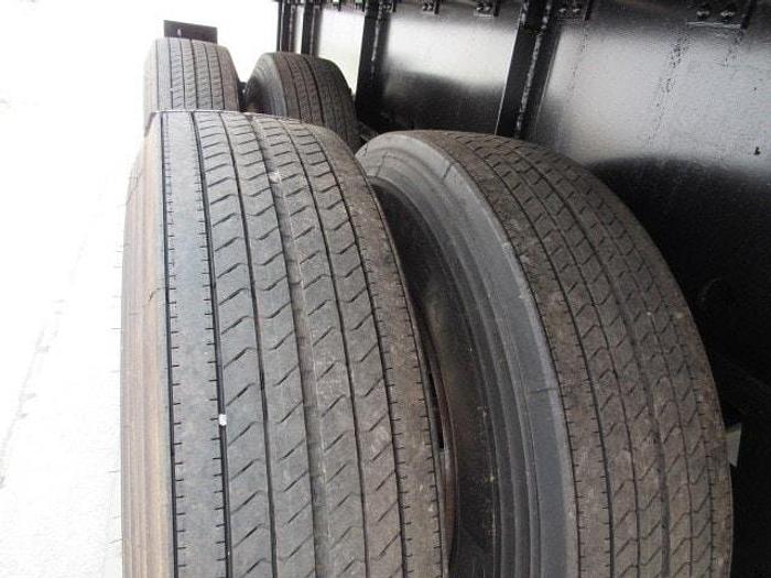 Used 2009 Great Dane Trailers 48' X 102" Flatbed Moffett Trailer