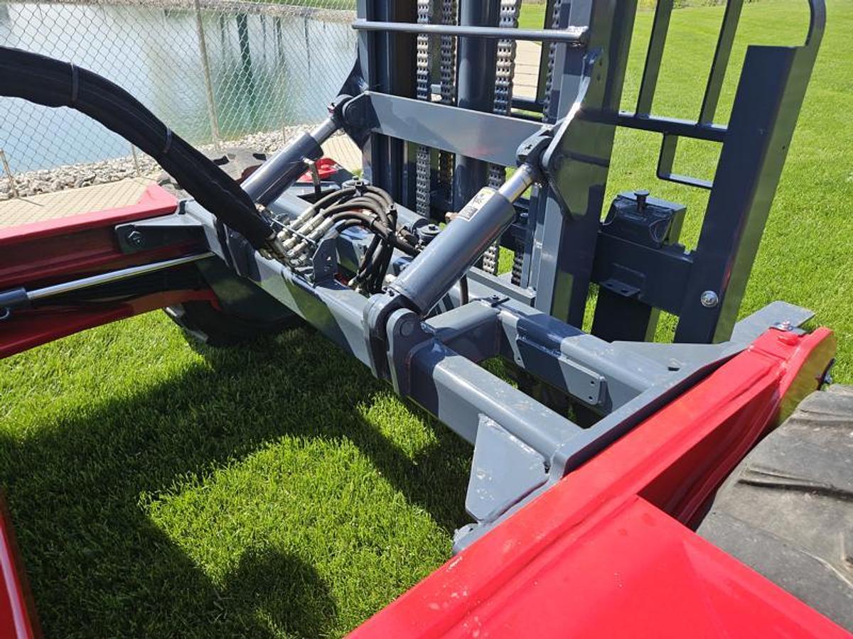Used 2014 Moffett M70