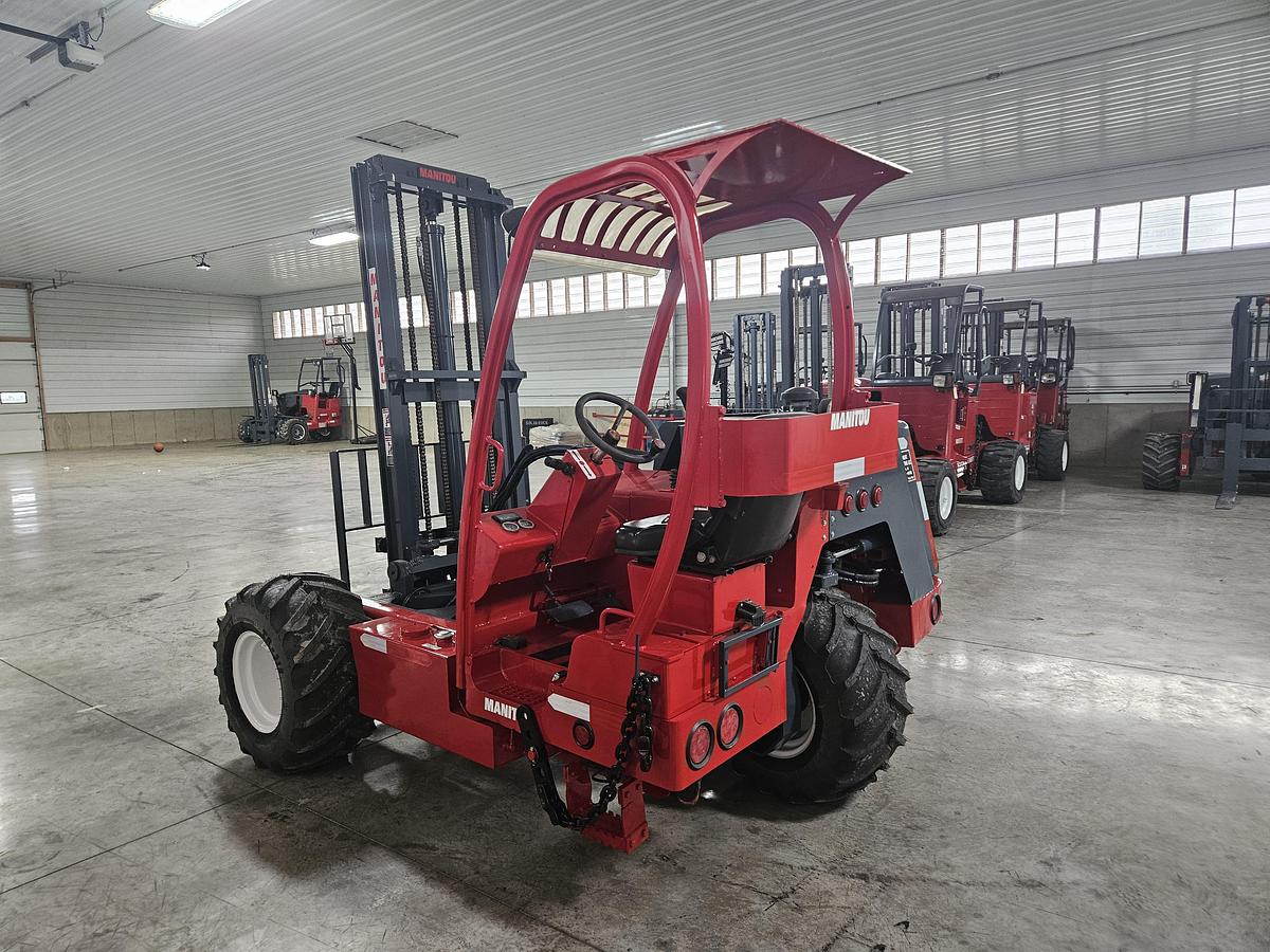 Used 2009 Manitou TMV55HT Telescopic Boom 10' Lift Height