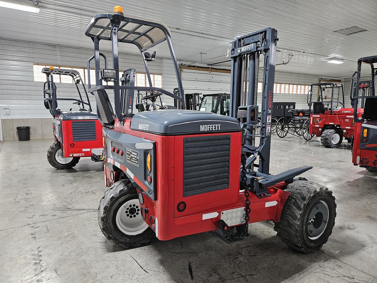 Used 2015 Moffett M8 55.4 4 Way