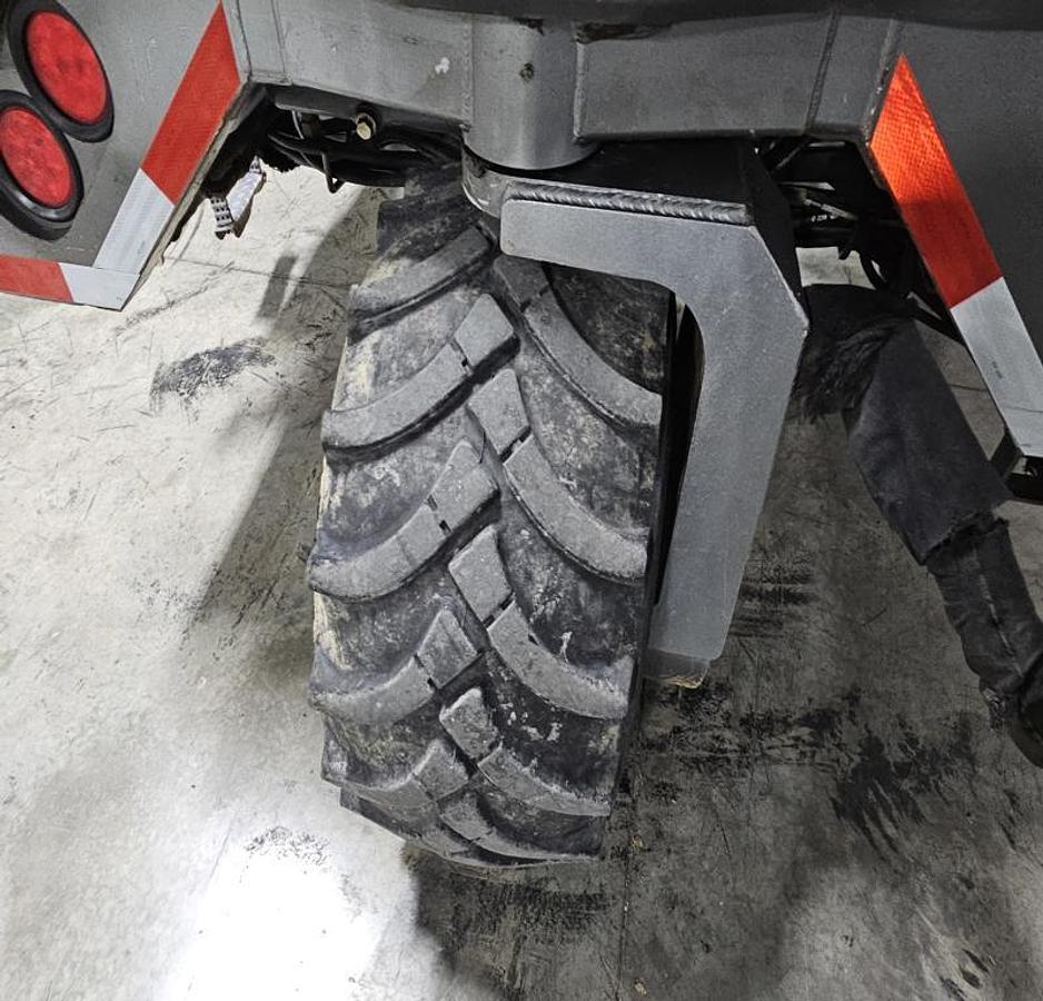 Used 2015 Navigator RT-5500 Truck Mounted Forklift