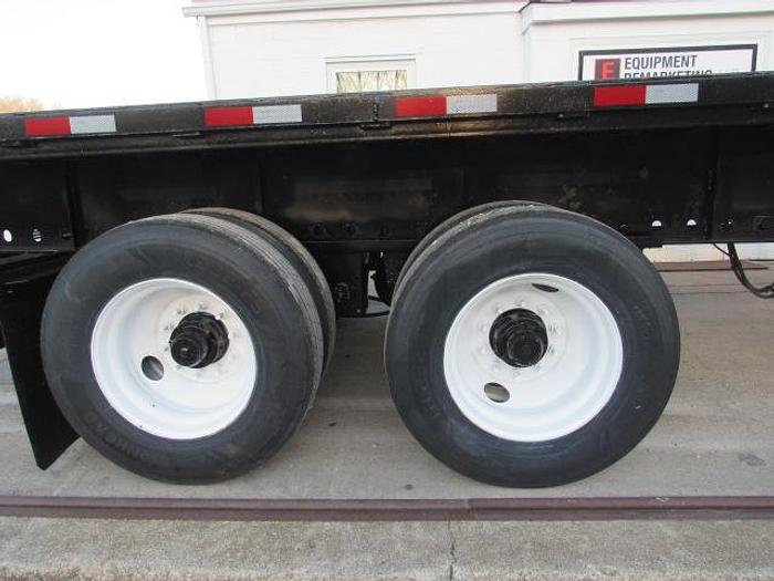 Used 2016 Great Dane Trailers 45' X 102" Flatbed Moffett Trailer