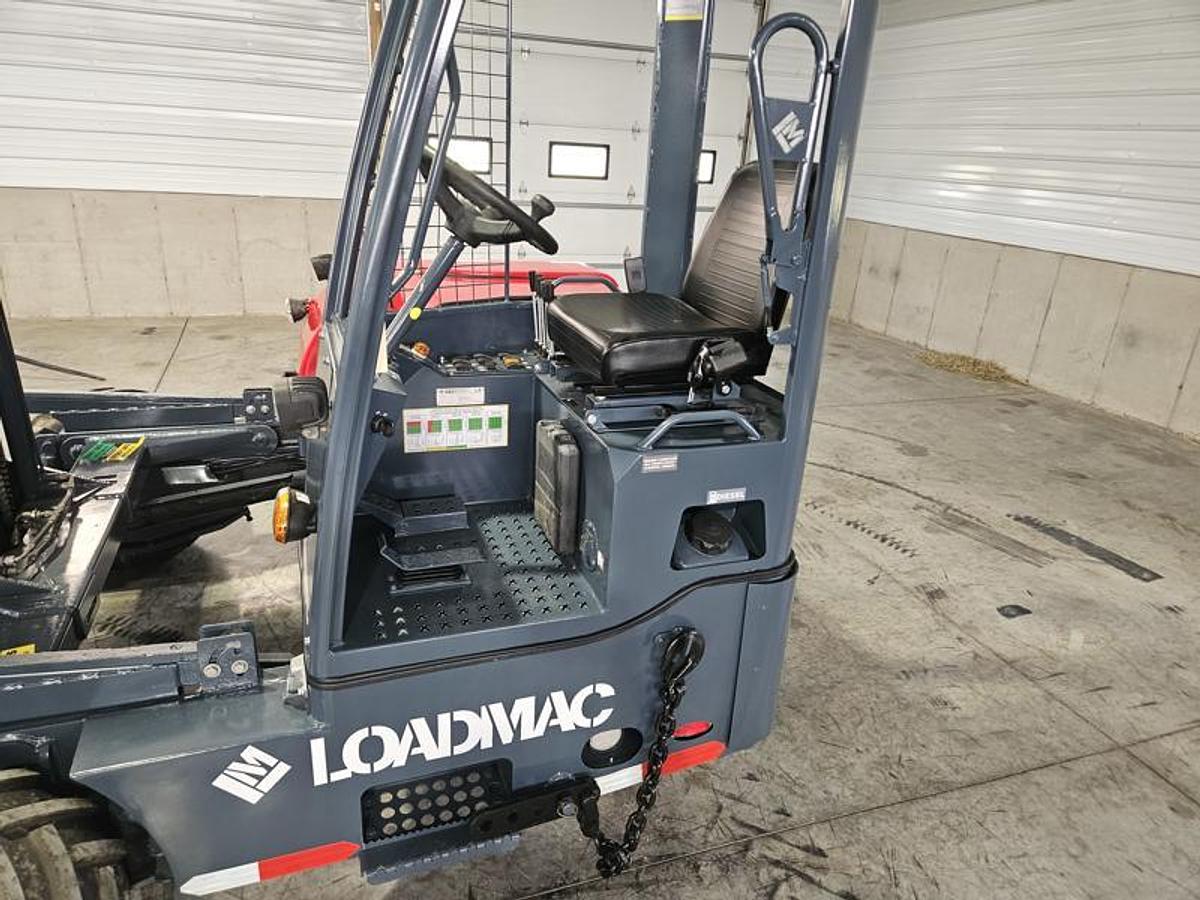 Used 2018 LOADMAC 825.4P 4Way Forklift w/Extended Reach