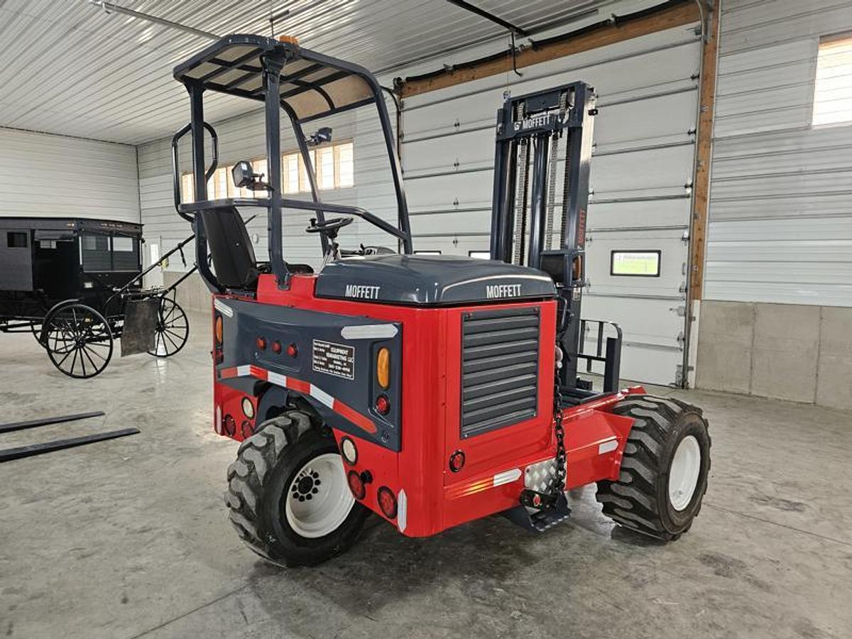 Used 2015 Moffett M8 55.3
