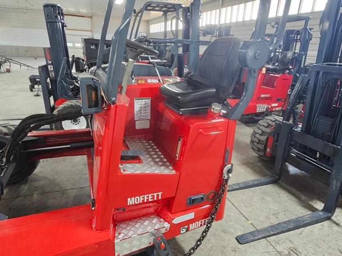 Used 2015 Moffett M8 70.3