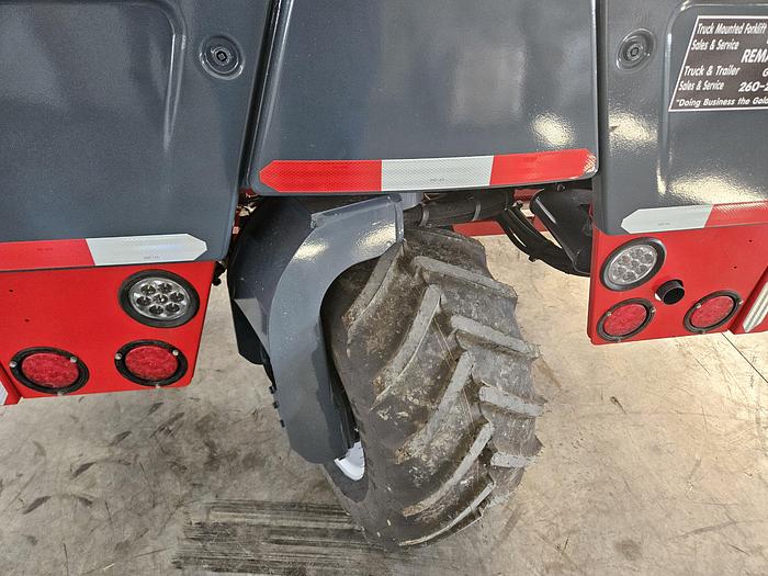Used 2018 Moffett M8 55.3P