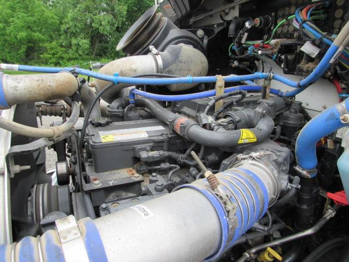 Used 2021 Kenworth T370 Flatbed Truck