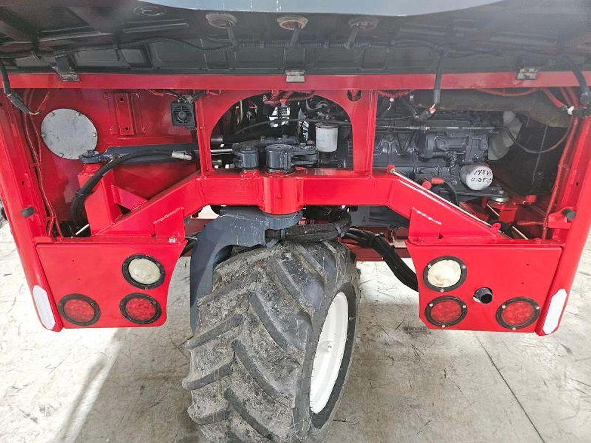 Used 2013 Moffett M70