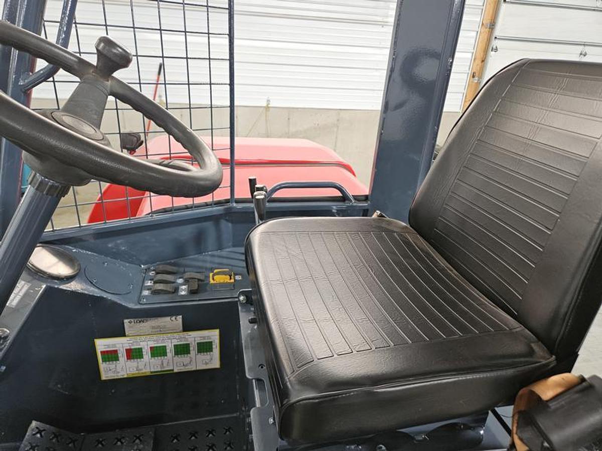 Used 2018 LOADMAC 825  2 Way Forklift w/Extended Reach